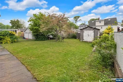 179 Dewey Avenue Totowa NJ 07512