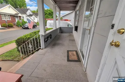 179 Dewey Avenue Totowa NJ 07512