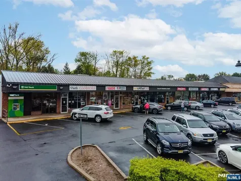 634 Westwood River Vale NJ 07675