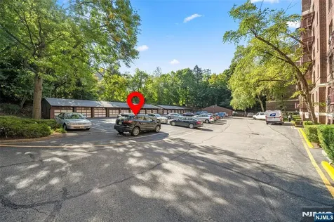 100 Palisade Avenue Englewood NJ 07631
