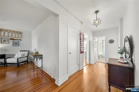 100 Palisade Avenue Englewood NJ 07631