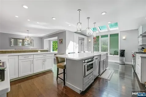 248 Wayfair Circle Franklin Lakes NJ 07417