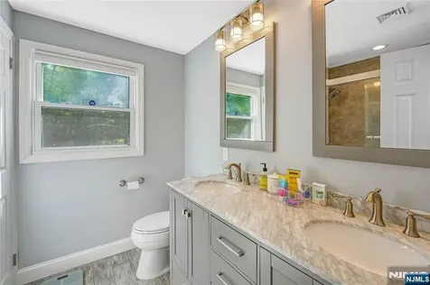 248 Wayfair Circle Franklin Lakes NJ 07417