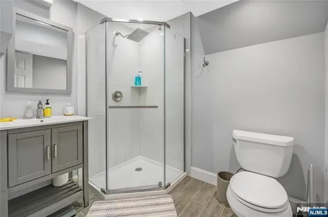 248 Wayfair Circle Franklin Lakes NJ 07417