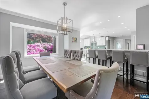 248 Wayfair Circle Franklin Lakes NJ 07417