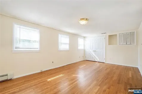 8 Pershing Street Emerson NJ 07630