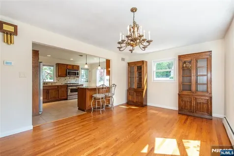8 Pershing Street Emerson NJ 07630