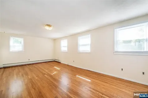 8 Pershing Street Emerson NJ 07630