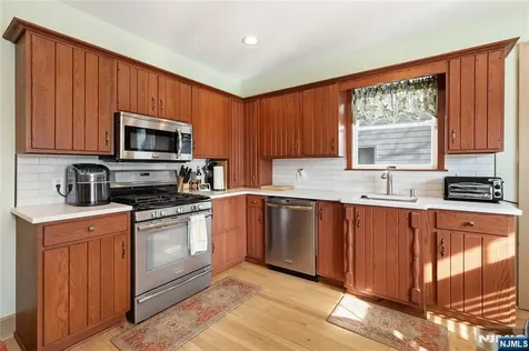 23 Pleasant Place Kearny NJ 07032