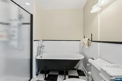 23 Pleasant Place Kearny NJ 07032