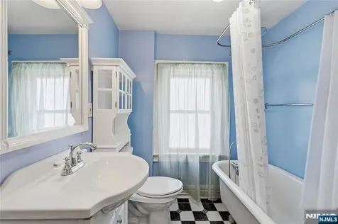 23 Pleasant Place Kearny NJ 07032
