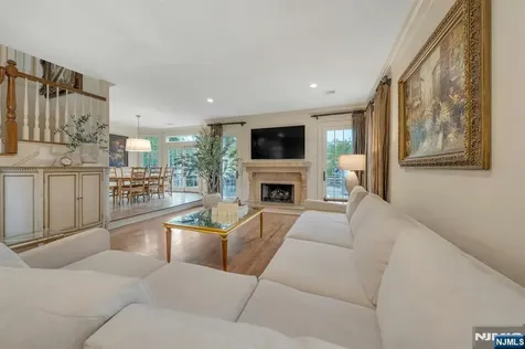 303 Rockland Avenue River Vale NJ 07675