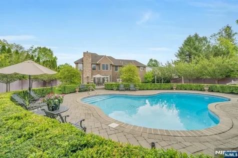 303 Rockland Avenue River Vale NJ 07675