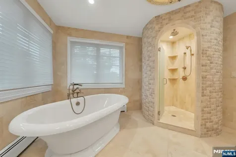 303 Rockland Avenue River Vale NJ 07675