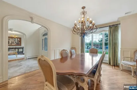 303 Rockland Avenue River Vale NJ 07675