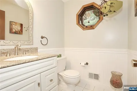 3 Brookside Heights Wanaque NJ 07465