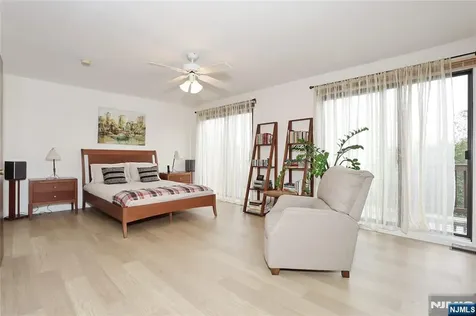 3 Brookside Heights Wanaque NJ 07465