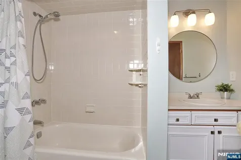 3 Brookside Heights Wanaque NJ 07465