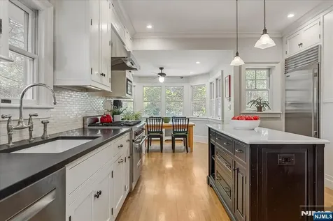 221 Christopher Street Montclair NJ 07042