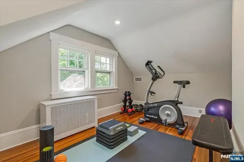 221 Christopher Street Montclair NJ 07042
