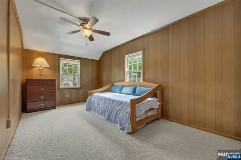 44 Golf Court Teaneck NJ 07666