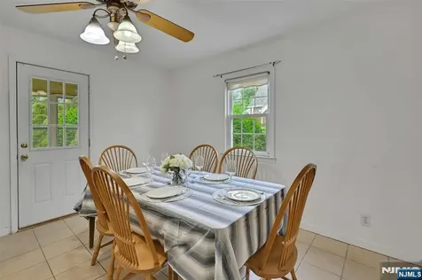 44 Golf Court Teaneck NJ 07666
