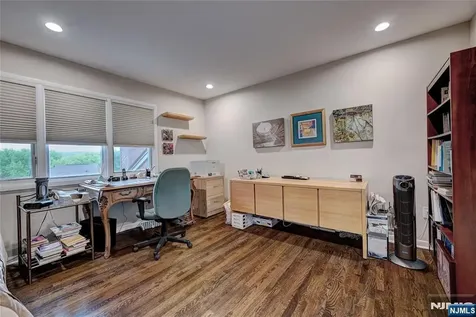 69 Cummings Circle West Orange NJ 07052