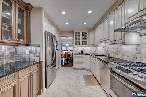 69 Cummings Circle West Orange NJ 07052