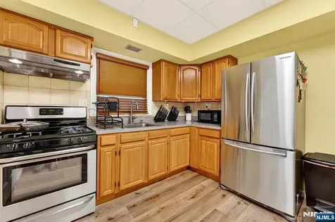 244 Teaneck Road Ridgefield Park NJ 07660