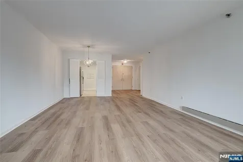 10 Smith Manor Boulevard West Orange NJ 07052