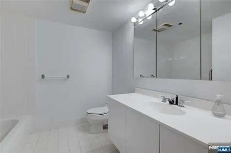 10 Smith Manor Boulevard West Orange NJ 07052