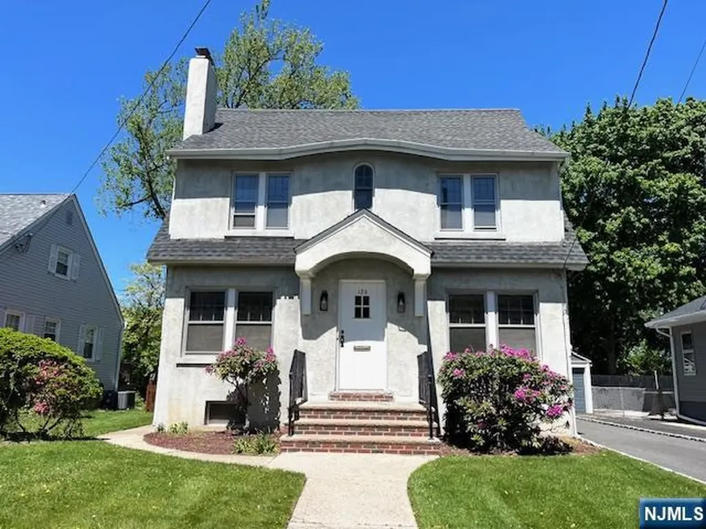 126 Gordon Street Ridgefield Park NJ 07660