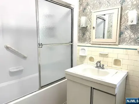 126 Gordon Street Ridgefield Park NJ 07660