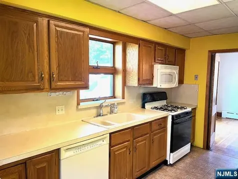 126 Gordon Street Ridgefield Park NJ 07660