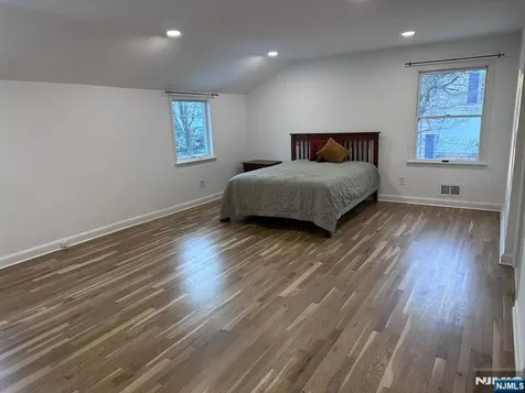 14 Louise Lane Tenafly NJ 07670