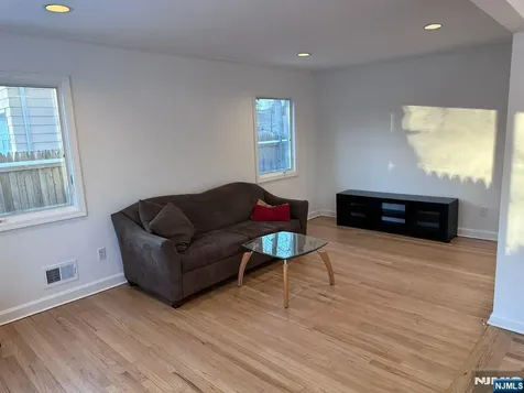 14 Louise Lane Tenafly NJ 07670