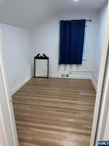 14 Louise Lane Tenafly NJ 07670