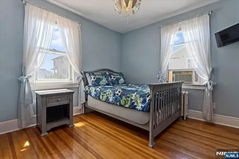 136 Cedar Street Cliffside Park NJ 07010