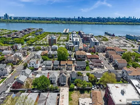 136 Cedar Street Cliffside Park NJ 07010