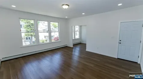 180-182 Ellery Avenue Newark NJ 07106