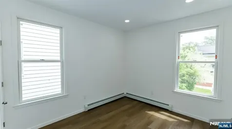 180-182 Ellery Avenue Newark NJ 07106