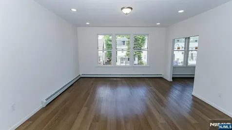 180-182 Ellery Avenue Newark NJ 07106