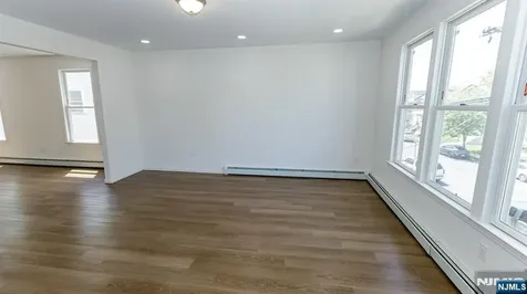 180-182 Ellery Avenue Newark NJ 07106