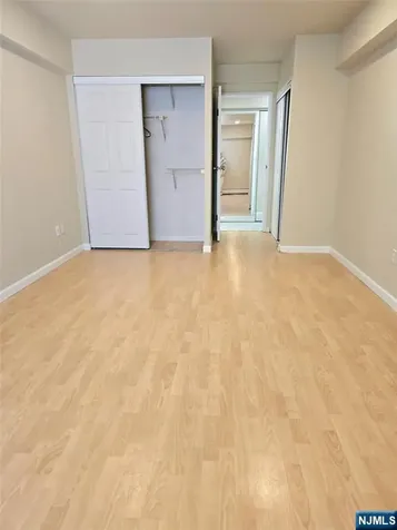 333 Grand Avenue Palisades Park NJ 07650