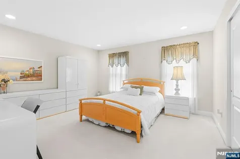 51 Nicole Drive Denville Township NJ 07834