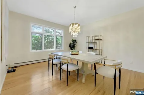 10 Parker Place Old Tappan NJ 07675