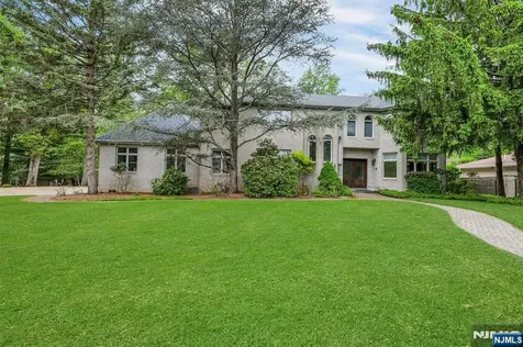 10 Parker Place Old Tappan NJ 07675
