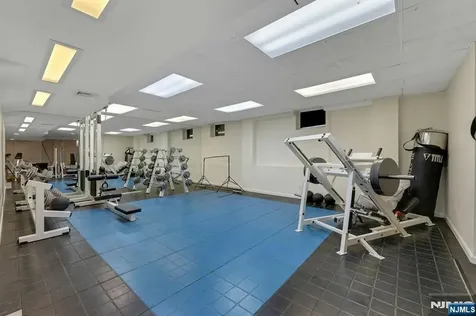 10 Parker Place Old Tappan NJ 07675