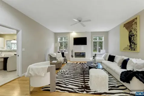 10 Parker Place Old Tappan NJ 07675