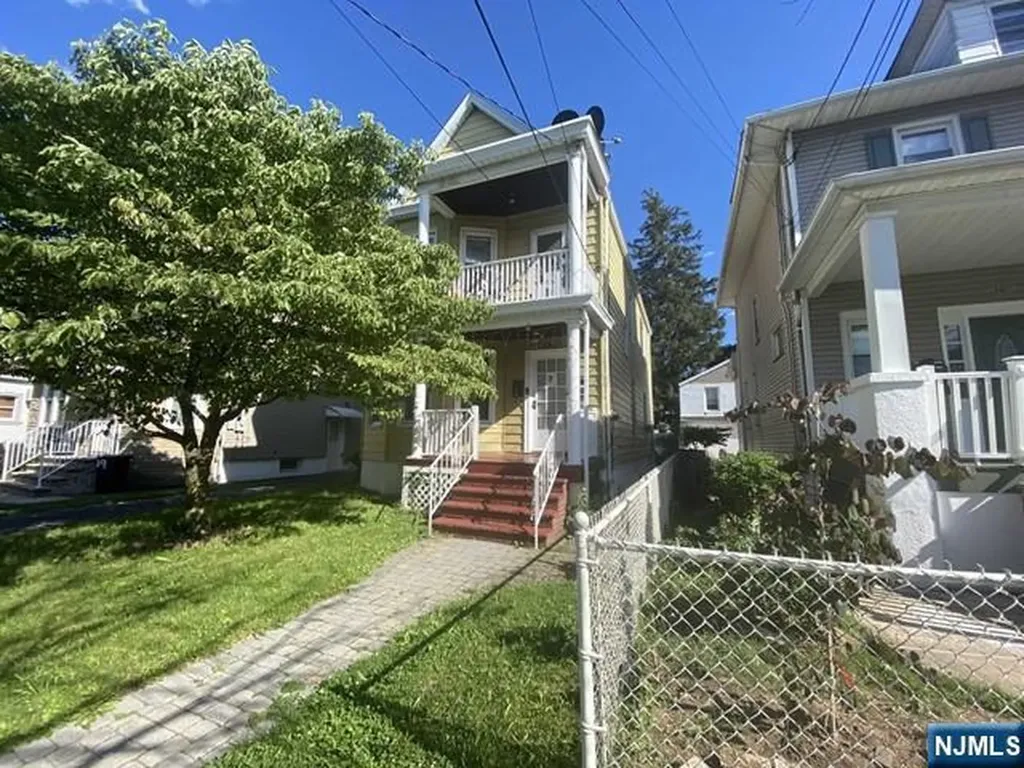 243 Madison Avenue Clifton NJ 07011